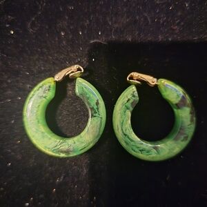 Vintage Greeb Marbled Lucite Hoop Clip-On Earrings